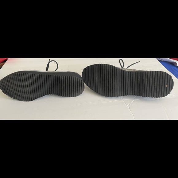 Madden Girl Silver Platform Sneakers - Picture 4 of 11